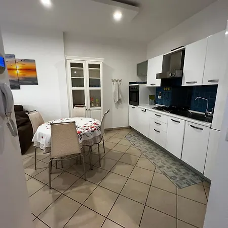 Immobiliare La Rosetana - Residenza La Palma شقة